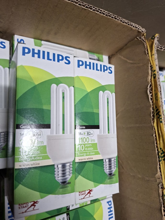 Philips Warm White Light Bulb 18w = 82w Large Screw ES