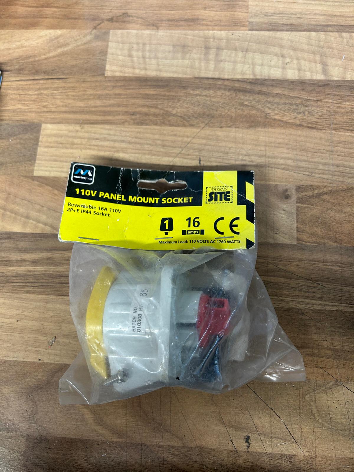 110V Panel Mount Socket