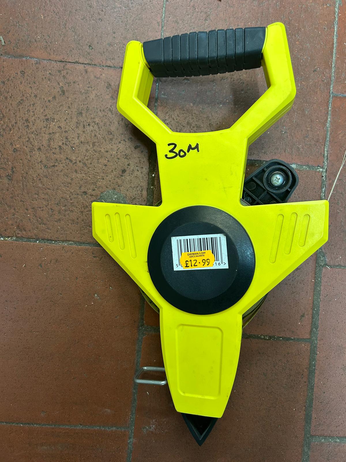 30m / 100ft Open Frame Fibreglass Tape Measure