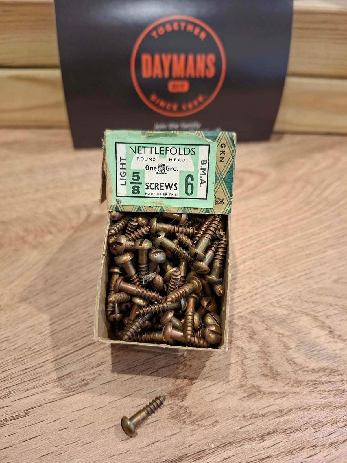 Vintage Nettlefolds 6 x 5/8in Slotted Brass Round Head Light Bronze Metal Antique Screws