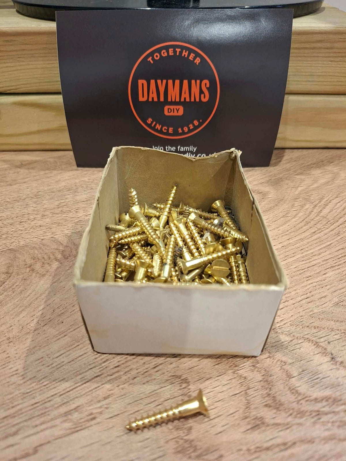 Vintage Nettlefolds 10 x 1 1/4in Slotted Brass CSK Screws
