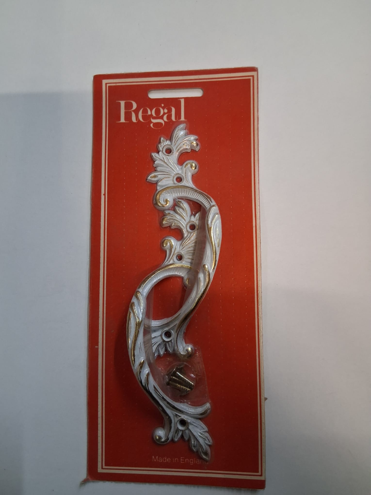 Regal Vintage White & Gold Drawer Handle 170 x 40mm (L8048)