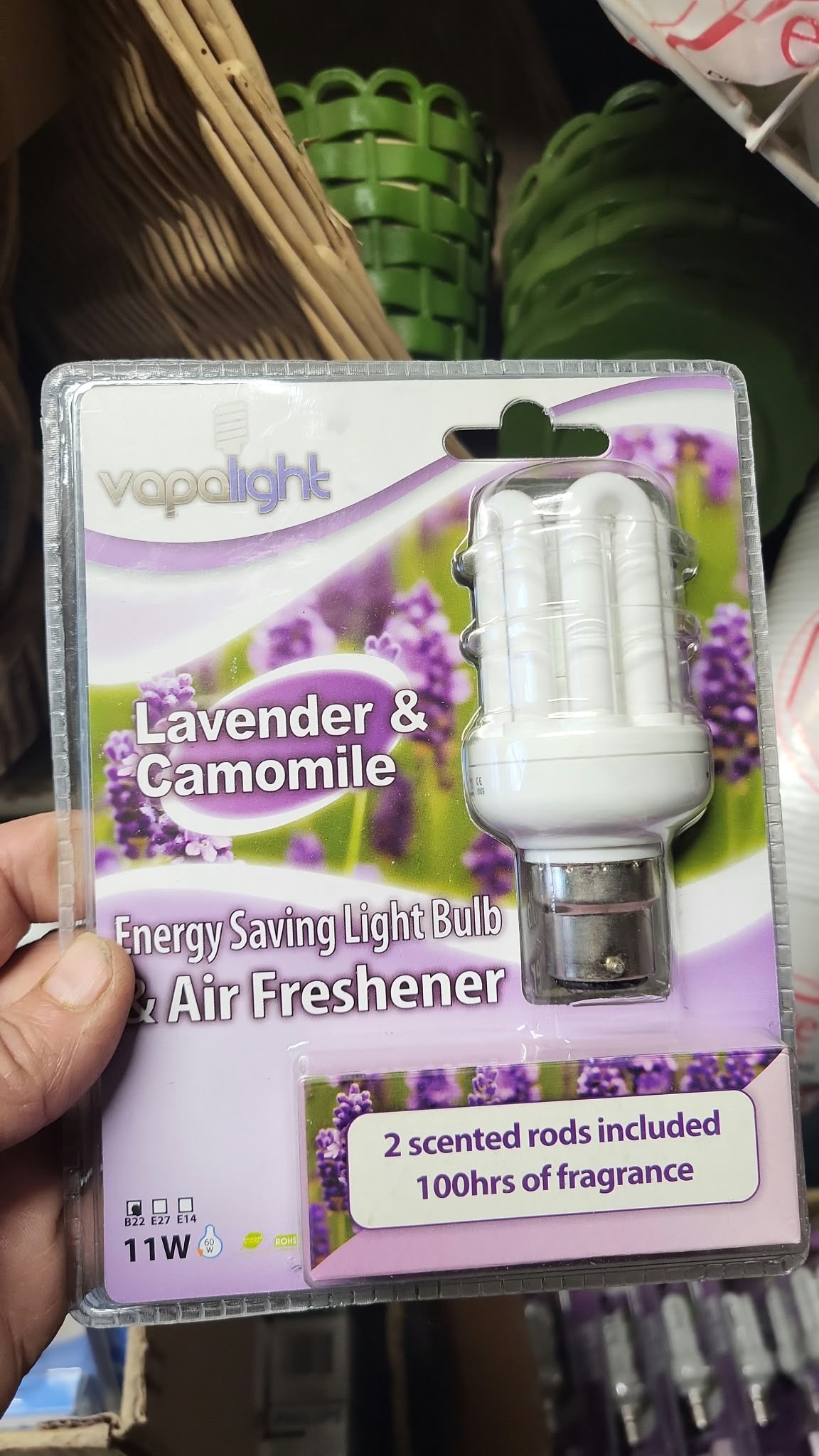 Vapalight Lavender & Camomile Energy Saving Light Bulb & Air Freshener 11w BC