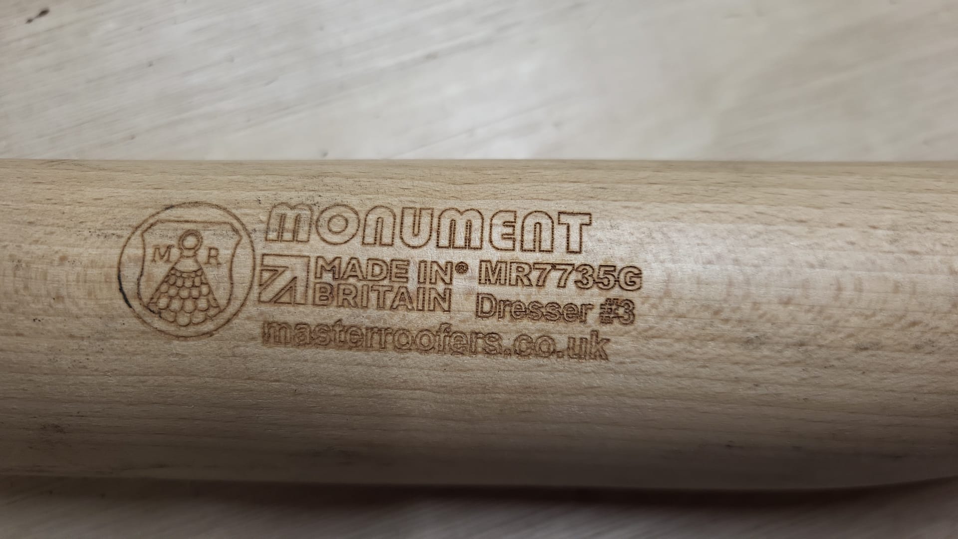 Monument 735G No.3 Beechwood Lead Dresser (Minor marks from storage)