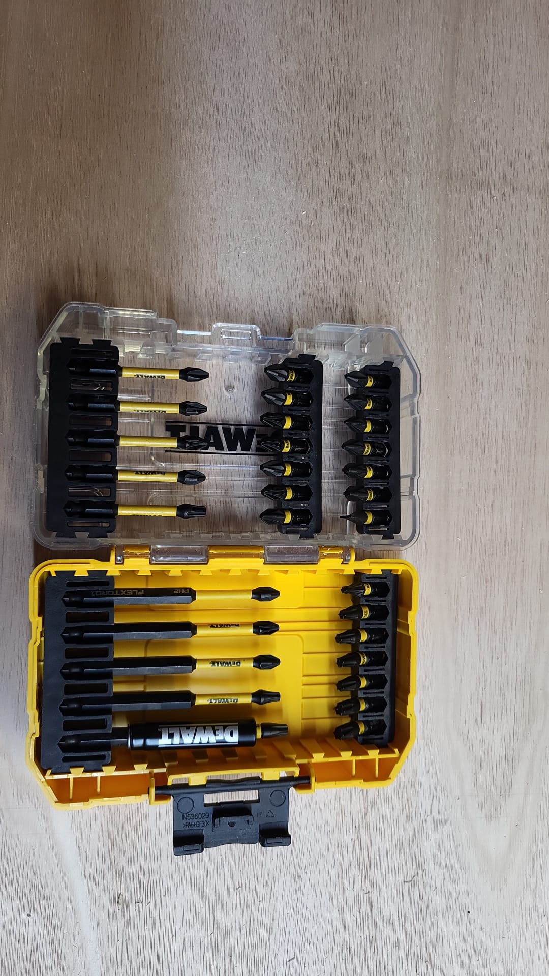 DeWalt Flex Torq Impact Screwdriver Bit Set & Holder 31 Piece Set