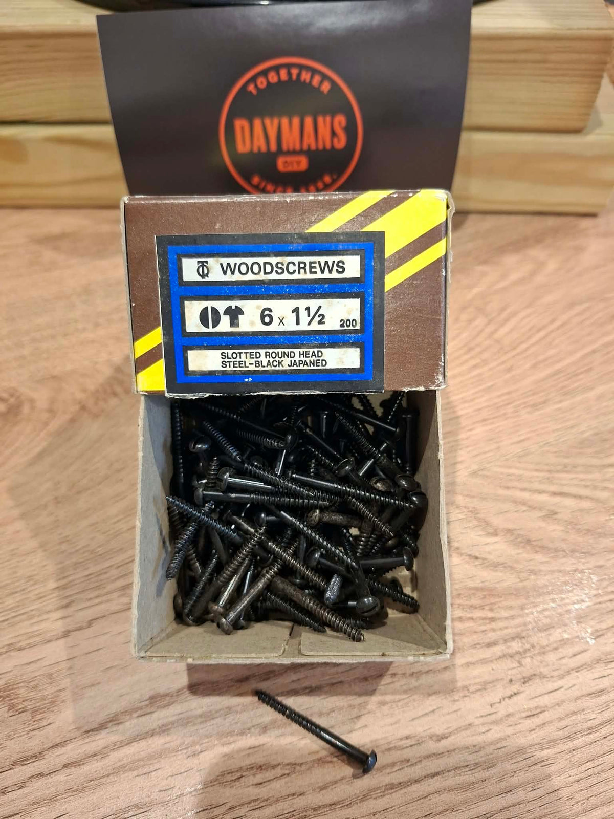 Vintage Nettlefolds 6 x 1/2in Slotted Steel Round Head Black Japanned Screws