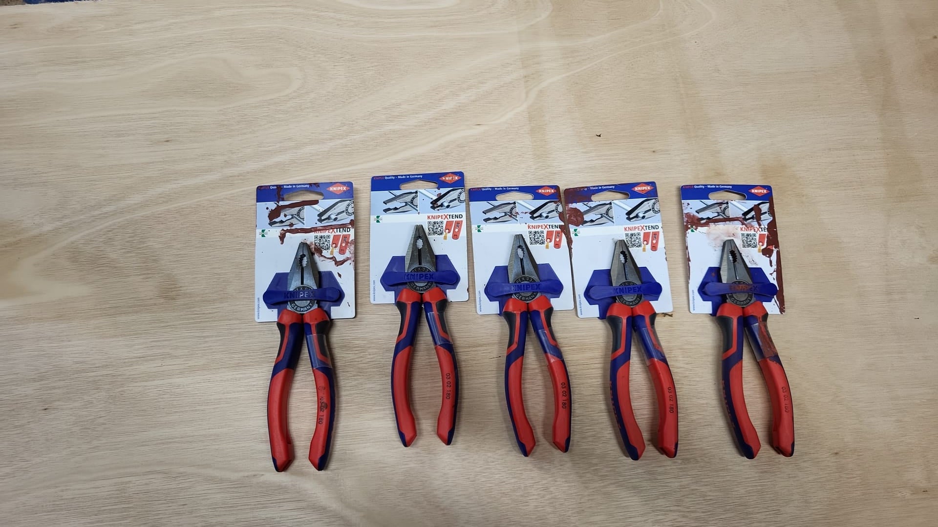 Knipex 03 02 180 Combination Pliers Comfort Handles 180mm (Paint Marks)