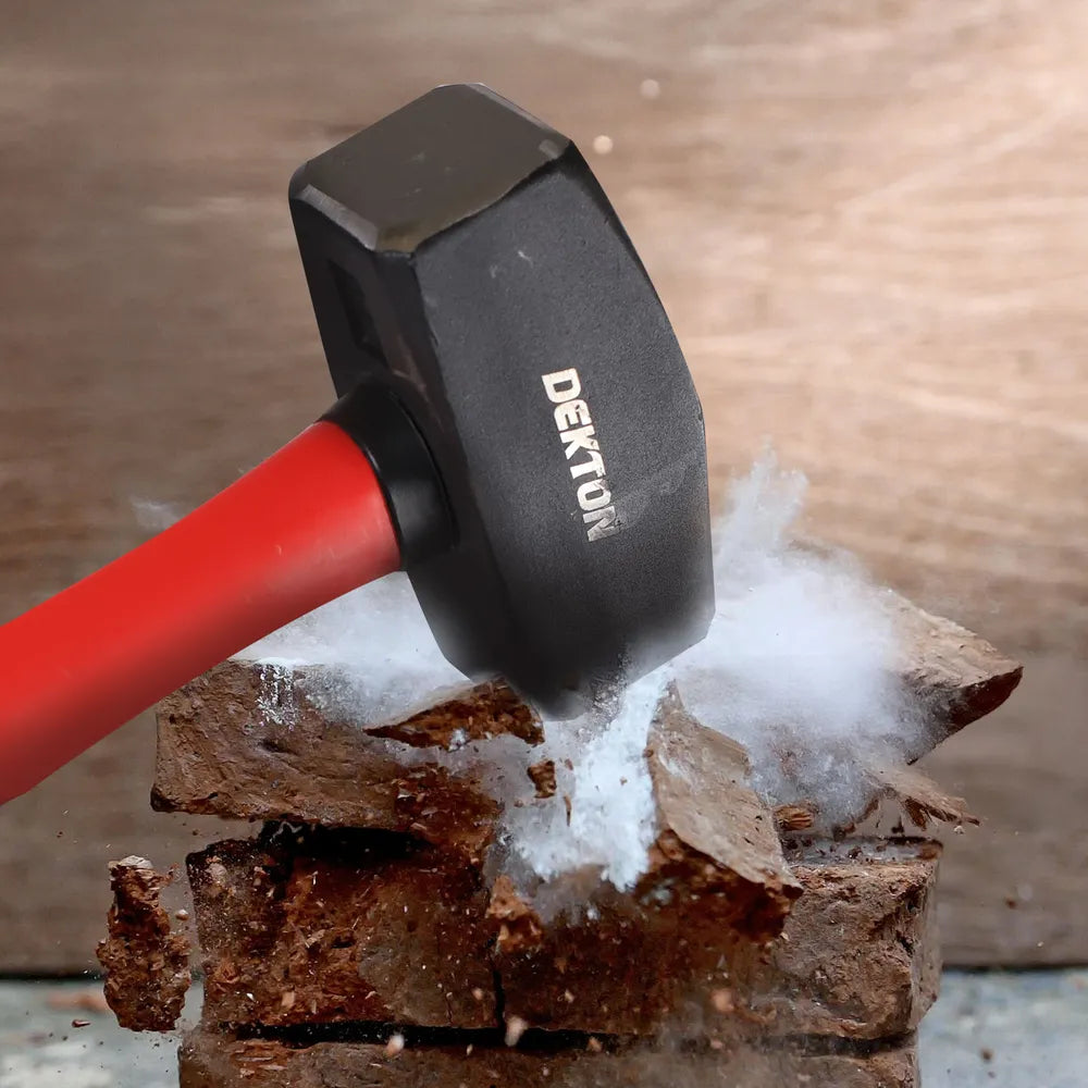 Dekton Lump Hammer Fibreglass Shaft - 1kg (2.2lbs) & 2kg (4.4lbs)
