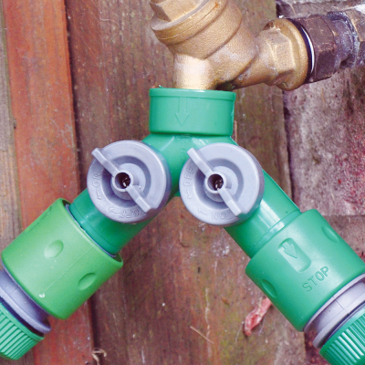 Kingfisher Two Way Shut Off Tap Connector (608CP)