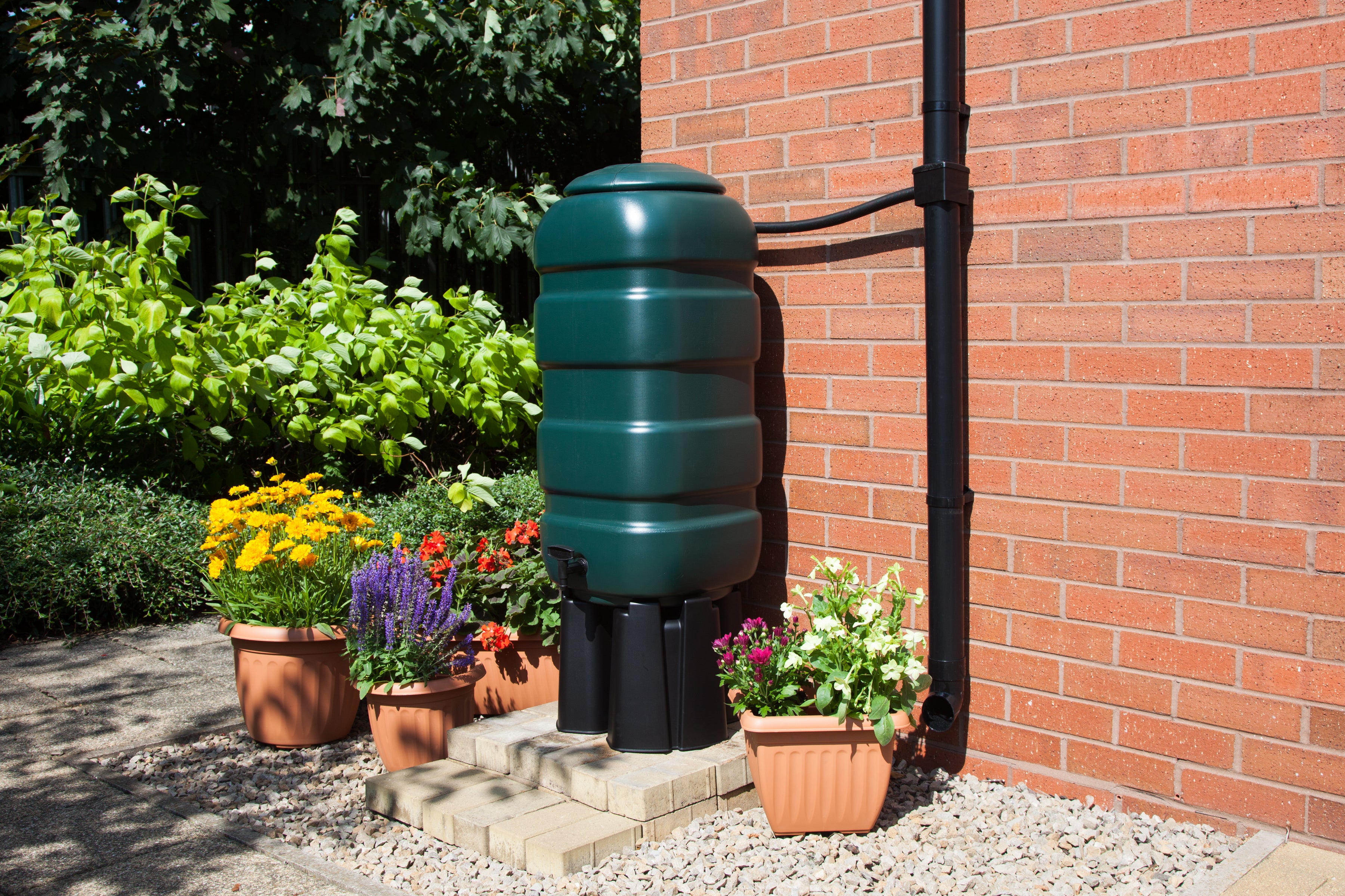 100 Litre Slimline Space Saver Water Butt & Full Kit (G29WB10G) (LOCAL PICKUP / DELIVERY ONLY)