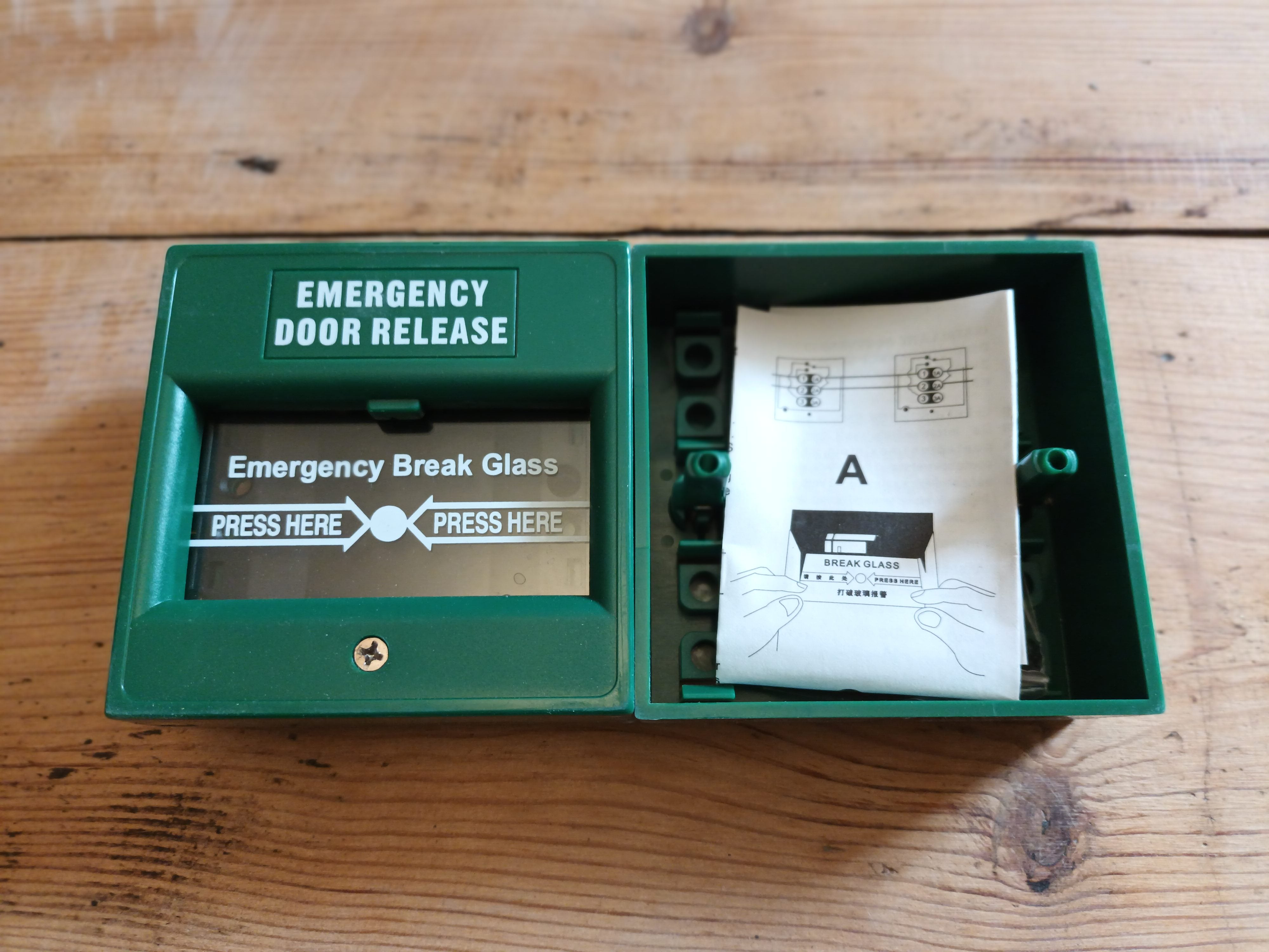 Emergency Door Release – Single Pole Green Break Glass