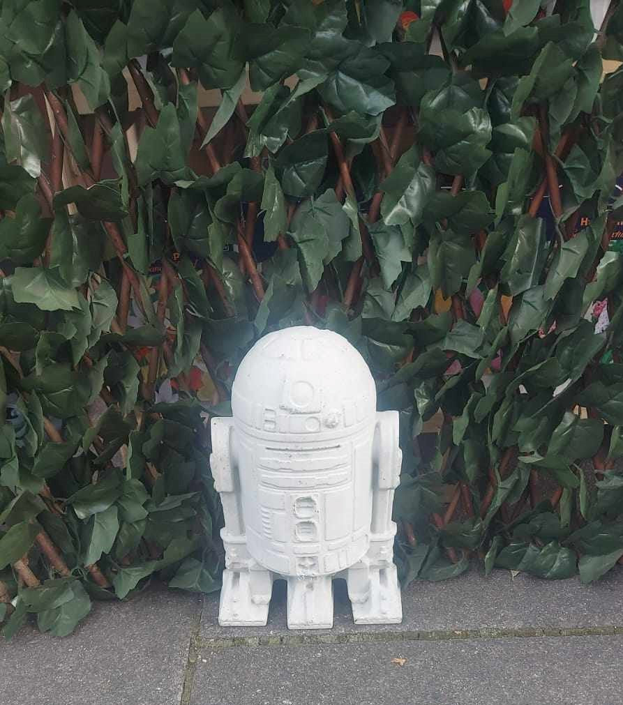 Garden Statues / Ornaments (LOCAL PICKUP/DELIVERY ONLY)