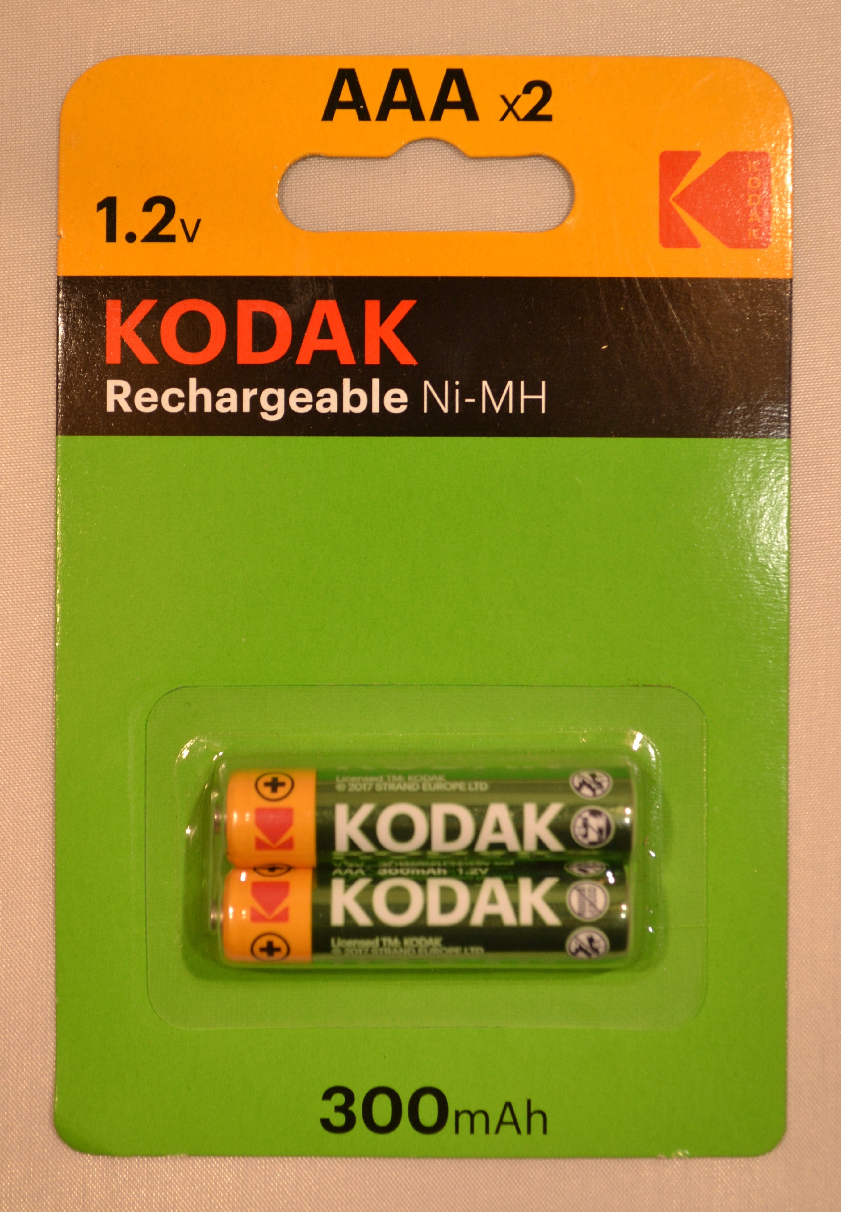 Kodak - Rechargeable AAA Batteries - 2 pack