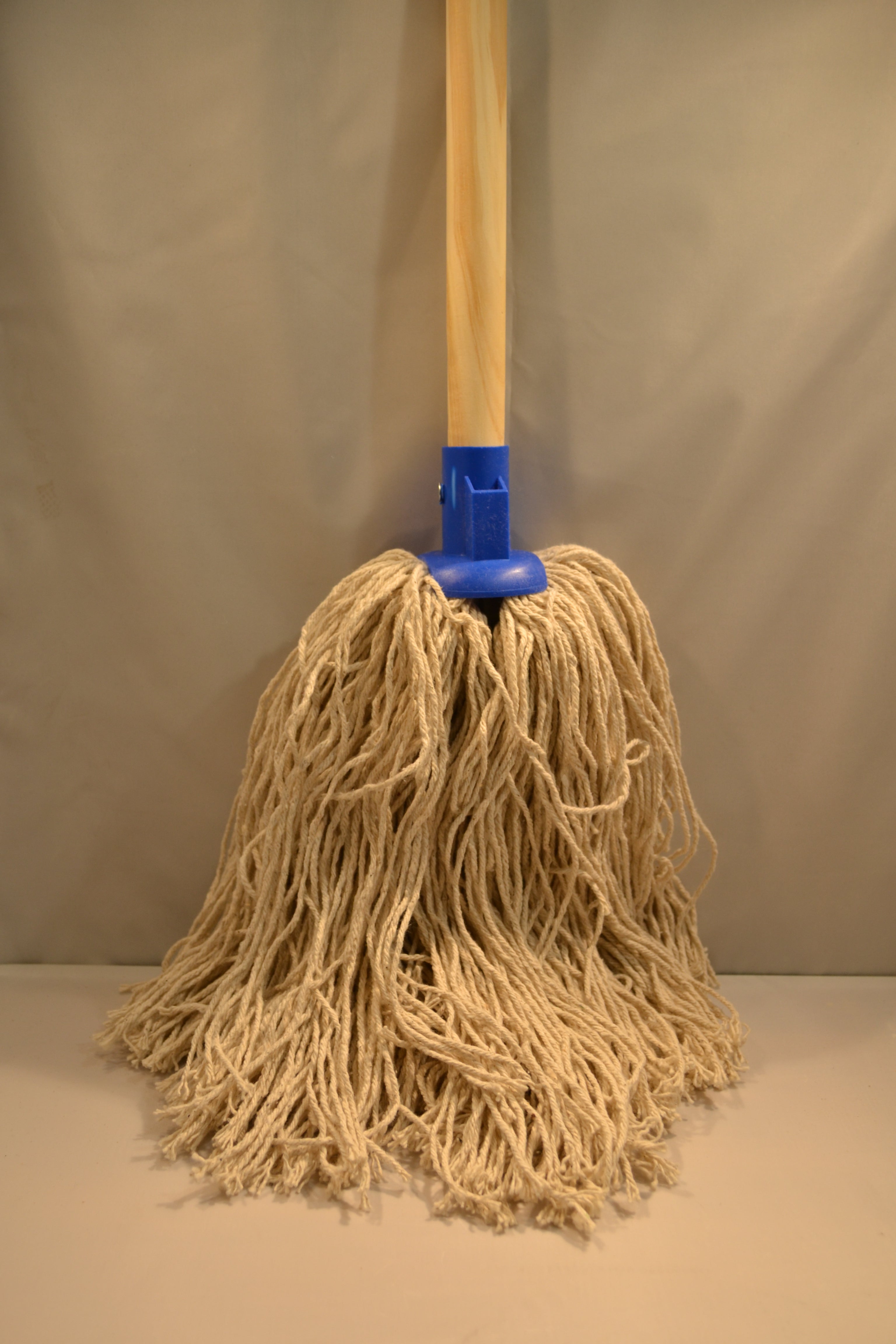 Traditional Mop Thick Thin Mop Head with Wooden Handle