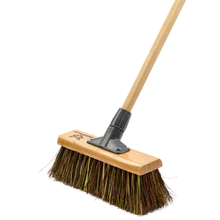 Buffalo 13in Stiff Bassine Mix Scavenger Broom Head With Handle (2398)