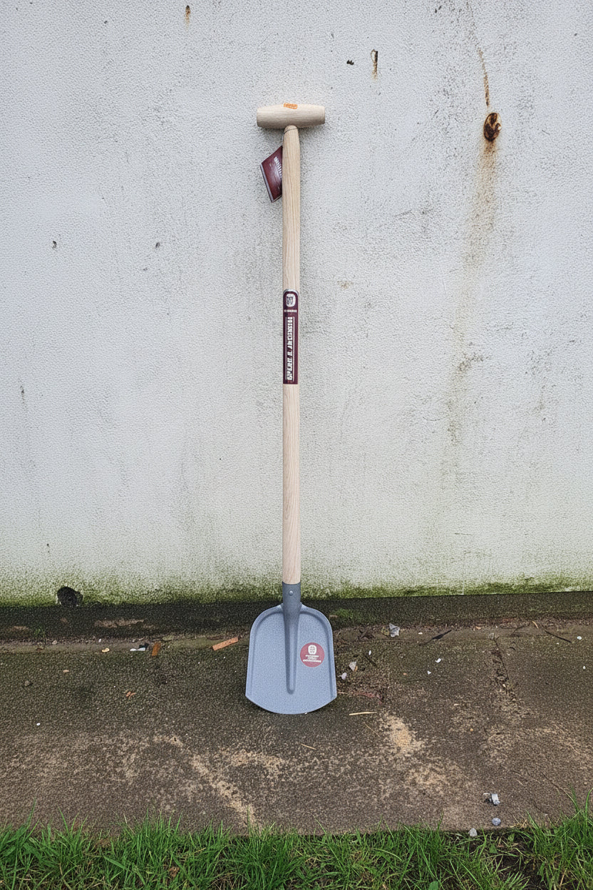 Spear & Jackson Sand Shovel (VR0035)