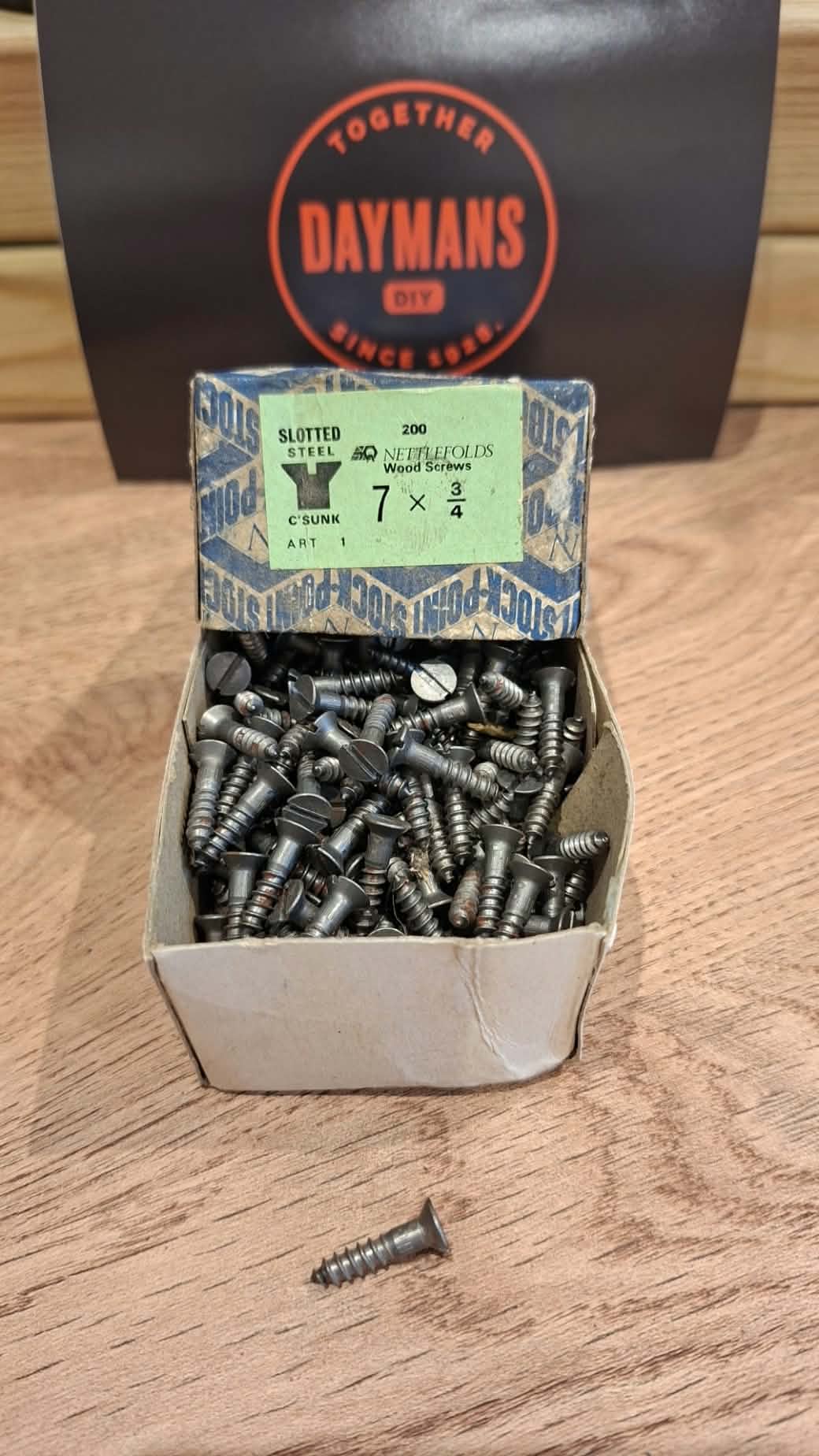 Vintage Nettlefolds 7 x 3/4 Slotted Steel CSK Screws
