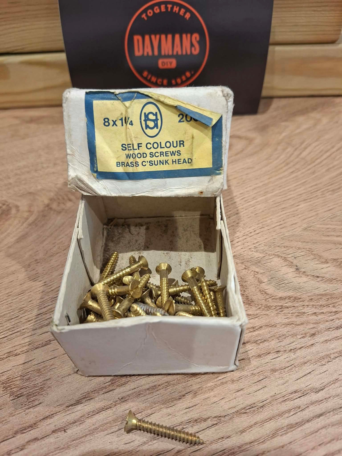 Vintage Nettlefolds 8 x 1 1/4in Slotted Brass CSK Screws