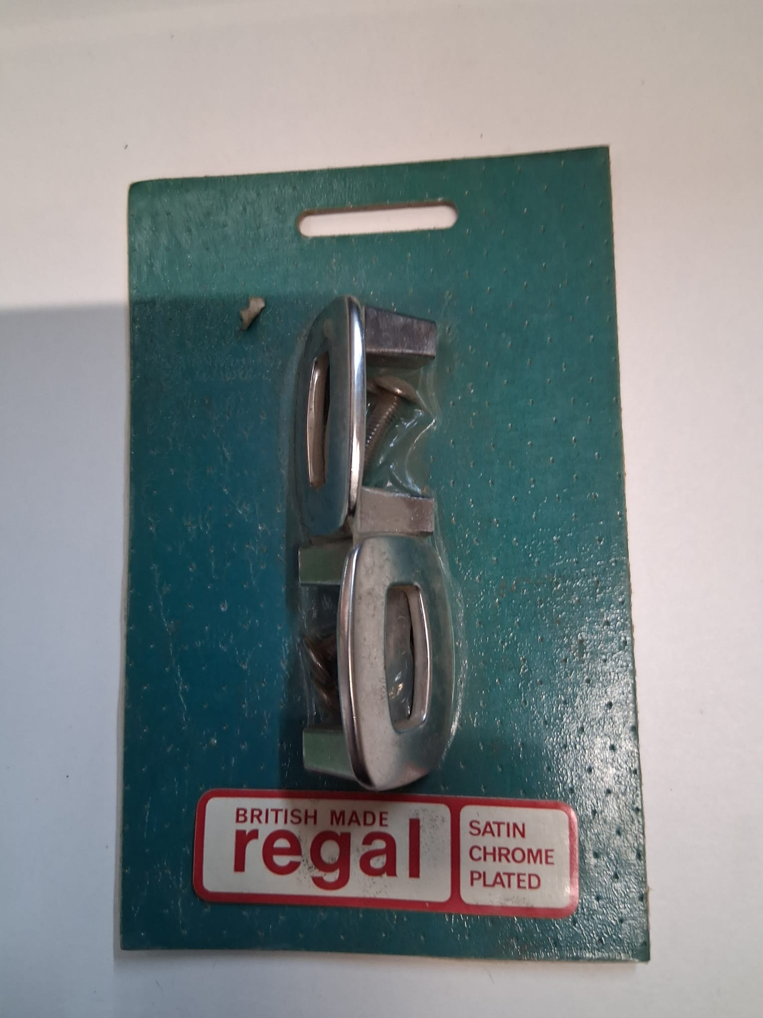 Regal Vintage Pull Handle Satin Chrome Plated 40 x 30mm (9025S)