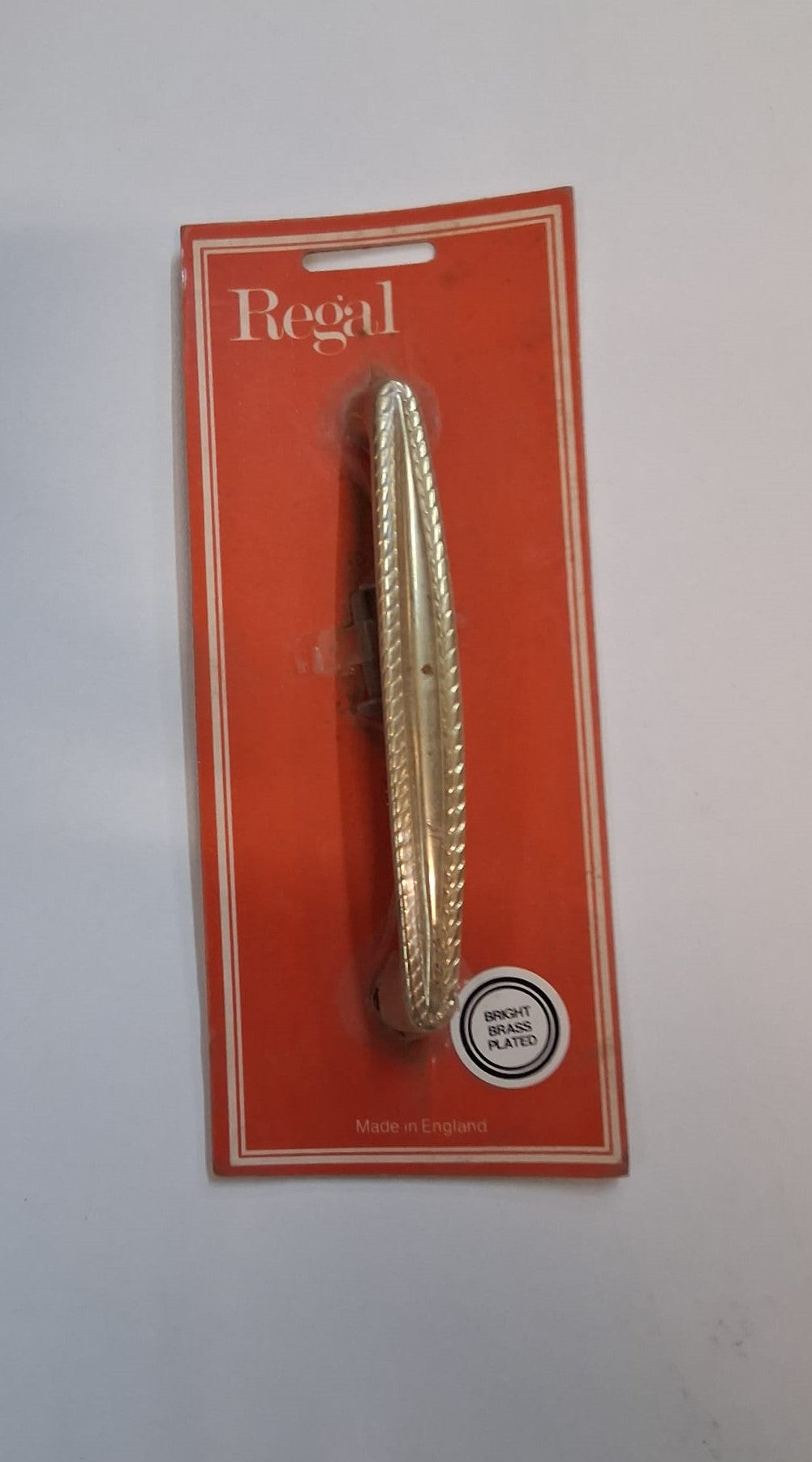 Regal Vintage Drawer Handle Bright Brass Plated 140 x 25mm (L9026)